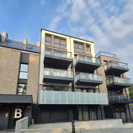 Przy Plazy Morzlive 66 אוסטרוני מורסקי