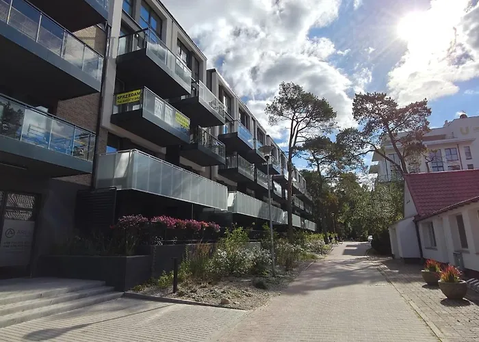 Przy Plazy Morzlive 66 * אוסטרוני מורסקי