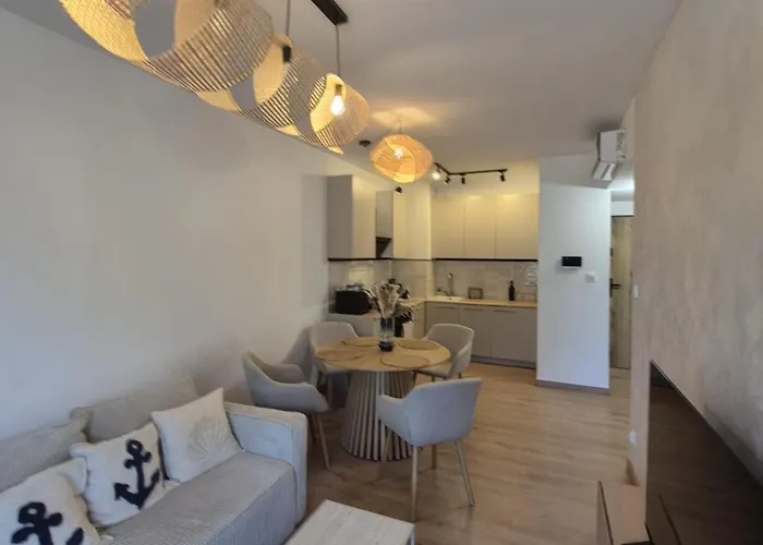 Przy Plazy Morzlive 66 דירה *