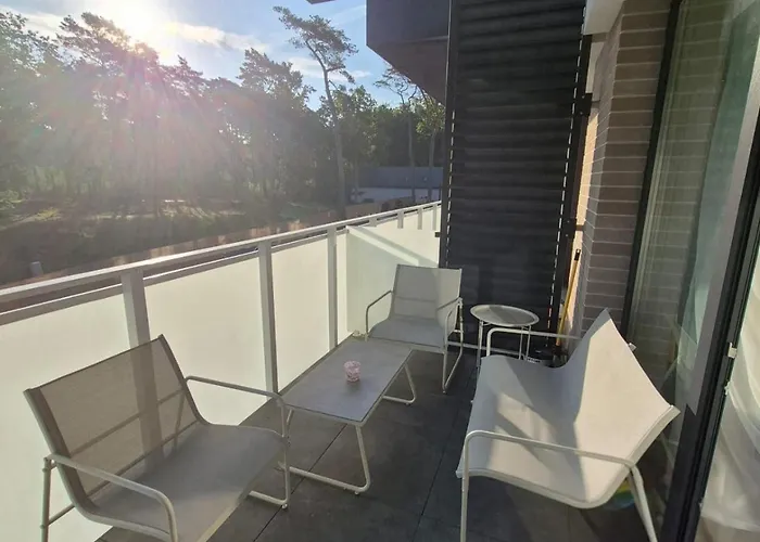 Przy Plazy Morzlive 66 *